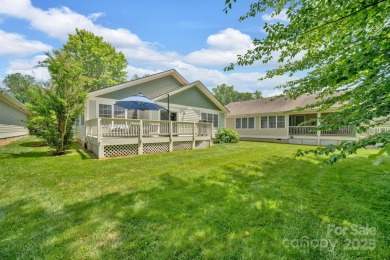 Beautifully maintained single-level home in desirable Etowah on Etowah Valley Golf Club in North Carolina - for sale on GolfHomes.com, golf home, golf lot
