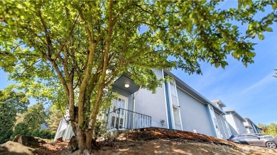 The only 2B2B  Move-In Ready Condo Under 200k in Seattle on Rainier Golf and Country Club in Washington - for sale on GolfHomes.com, golf home, golf lot