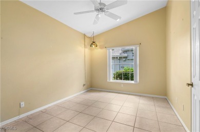 Amazing deal on this home located in Herons Glenn Country Club on Herons Glen Golf and Country Club in Florida - for sale on GolfHomes.com, golf home, golf lot