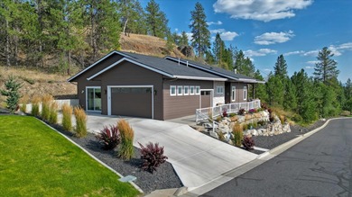 Welcome to Wandermere Estates! This pristine 3-bedroom, 2-bath on Wandermere Golf Course in Washington - for sale on GolfHomes.com, golf home, golf lot
