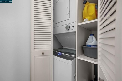 Welcome to this peaceful 2-bedroom, 1-bath home in the vibrant on Rossmoor Golf Course in California - for sale on GolfHomes.com, golf home, golf lot