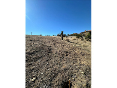 Discover this spacious vacant lot of just over 16,000 square on Hesperia Golf and Country Club in California - for sale on GolfHomes.com, golf home, golf lot