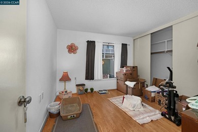 Welcome to this peaceful 2-bedroom, 1-bath home in the vibrant on Rossmoor Golf Course in California - for sale on GolfHomes.com, golf home, golf lot