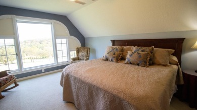Awesome Patriot Hills Golf Course Home!  This home overlooks # on Patriot Hills Golf Club in Tennessee - for sale on GolfHomes.com, golf home, golf lot