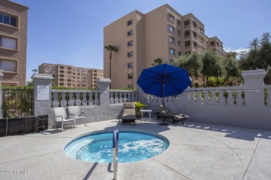 Owner Wants SOLD! Turnkey, open-concept 2-bedroom, 2-bath on Scottsdale Shadows in Arizona - for sale on GolfHomes.com, golf home, golf lot