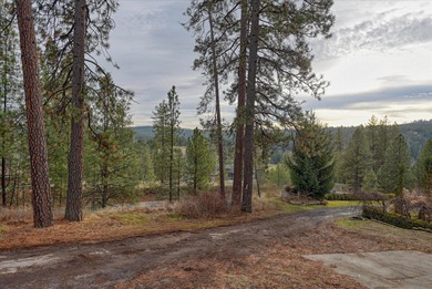 Latah Creelk golf course community condo. 1440sqft 2 story unit on Hangman Valley Golf Course in Washington - for sale on GolfHomes.com, golf home, golf lot
