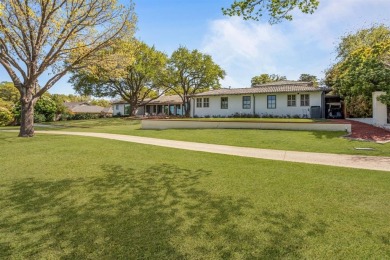 Welcome to a Weldon Turner  Rick Yuill masterpiece of luxury and on Shady Oaks Country Club in Texas - for sale on GolfHomes.com, golf home, golf lot