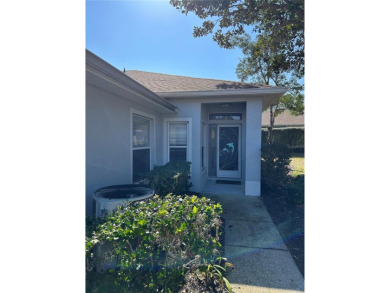Welcome to the Silverthorn Golf Community, This is a duplex on Silverthorn Country Club in Florida - for sale on GolfHomes.com, golf home, golf lot