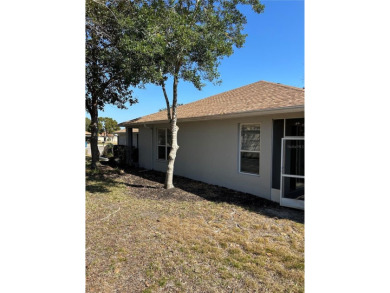 Welcome to the Silverthorn Golf Community, This is a duplex on Silverthorn Country Club in Florida - for sale on GolfHomes.com, golf home, golf lot