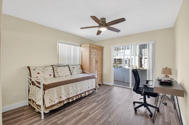 Gorgeous, fully remodeled 2BR/2BA first-floor unit -- a must on Kings Point Golf -Flanders Way in Florida - for sale on GolfHomes.com, golf home, golf lot