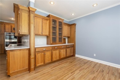 Let's live on the golf course!! Beautiful custom built home on on Hodge Park Golf Club in Missouri - for sale on GolfHomes.com, golf home, golf lot