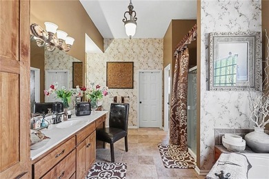 Luxury Golf Course Living in Smithville. Experience the perfect on Paradise Pointe Golf Complex in Missouri - for sale on GolfHomes.com, golf home, golf lot