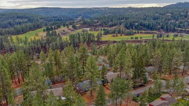 Latah Creelk golf course community condo. 1440sqft 2 story unit on Hangman Valley Golf Course in Washington - for sale on GolfHomes.com, golf home, golf lot