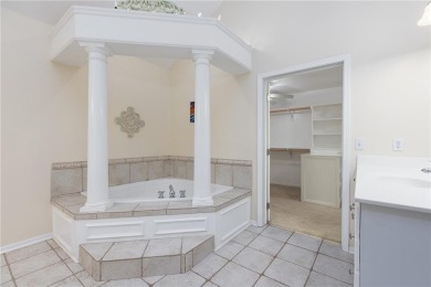 Let's live on the golf course!! Beautiful custom built home on on Hodge Park Golf Club in Missouri - for sale on GolfHomes.com, golf home, golf lot