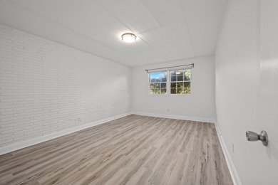 Almost never available - first floor ranch condo with GOLF on Cress Creek Country Club in Illinois - for sale on GolfHomes.com, golf home, golf lot