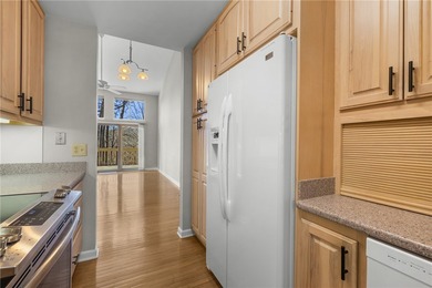 Enjoy the best of Keowee Key living in this spacious 3-bedroom on Keowee Key Golf and Country Club in South Carolina - for sale on GolfHomes.com, golf home, golf lot