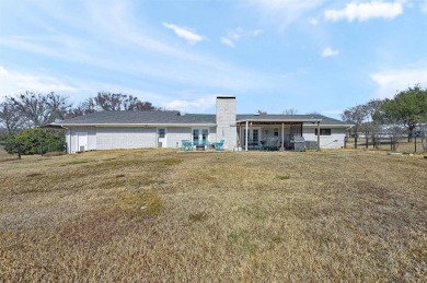 Welcome to this stunning 3-bedroom, 2-bathroom home in the on Lake Kiowa Golf Course in Texas - for sale on GolfHomes.com, golf home, golf lot