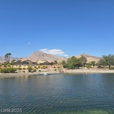 Prime GREENBELT VIEW location in SUN CITY SUMMERLIN 55+ on Highland Falls Golf Club in Nevada - for sale on GolfHomes.com, golf home, golf lot