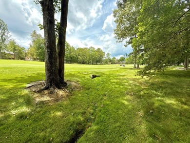 Golf Course Views, Timeless Charm  Room to Grow! Set on the #2 on Heatherhurst Golf Course in Tennessee - for sale on GolfHomes.com, golf home, golf lot