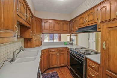 Welcome to this spacious 3-bedroom, 3-bathroom home located in on Country Club of Blue Springs in Missouri - for sale on GolfHomes.com, golf home, golf lot