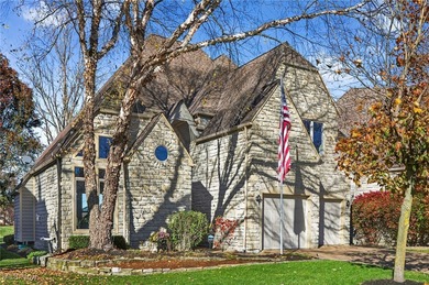 Welcome to this exquisite contemporary colonial located on Via on Red Tail Golf Club in Ohio - for sale on GolfHomes.com, golf home, golf lot