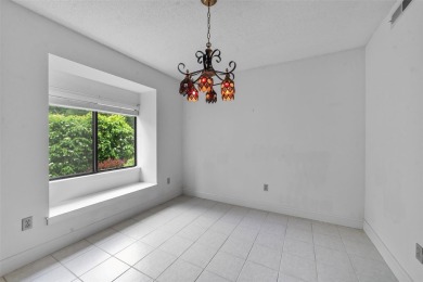 Enjoy the lifestyle of Heritage Hills in this 2 bedroom, 2 bath on Somers Pointe Golf Club - West Hill in New York - for sale on GolfHomes.com, golf home, golf lot