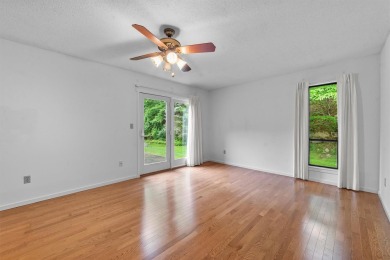 Enjoy the lifestyle of Heritage Hills in this 2 bedroom, 2 bath on Somers Pointe Golf Club - West Hill in New York - for sale on GolfHomes.com, golf home, golf lot