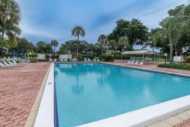 Remodeled 2 bedroom 2 bath. Beautiful kitchen includes washer on  in Florida - for sale on GolfHomes.com, golf home, golf lot