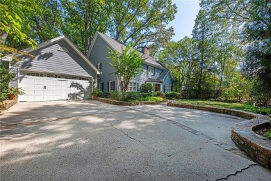 Picture perfect and meticulously maintained traditional home on on North Fulton Golf Course in Georgia - for sale on GolfHomes.com, golf home, golf lot