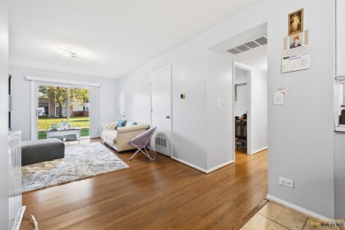 Spacious first-floor condo for sale: 2 bedrooms and 1.5 on Hilldale Golf Club in Illinois - for sale on GolfHomes.com, golf home, golf lot