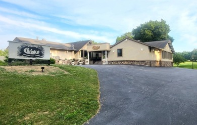 Beautiful Cape Cod home on a large corner lot. This home offers on Mc Cann Memorial Golf Course in New York - for sale on GolfHomes.com, golf home, golf lot