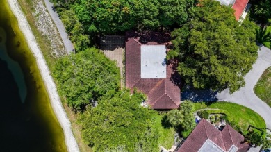Discover this beautiful & rare VILLA nestled on a QUIET on Palm-Aire Country Club and Resort - Palms in Florida - for sale on GolfHomes.com, golf home, golf lot