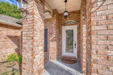 TANGLEWOOD GOLF COURSE BEAUTY ~ 4 bedroom PLUS OFFICE ~ Don't on Tanglewood Golf Club in Florida - for sale on GolfHomes.com, golf home, golf lot