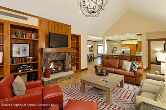 Luxury living with no hassles. Fractional ownership at its on The Snowmass Club in Colorado - for sale on GolfHomes.com, golf home, golf lot