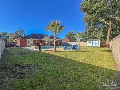 Welcome to your dream home in the Tanglewood Oaks golf on Tanglewood Golf Club in Florida - for sale on GolfHomes.com, golf home, golf lot