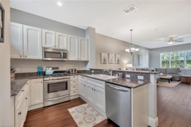 Ditch the cold. Live the dream.

Trade gray skies and icy on The Rookery At Marco in Florida - for sale on GolfHomes.com, golf home, golf lot
