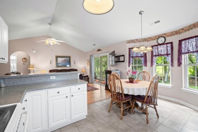 Fantastic Move-In Ready Home in The Gardens @ Heron Point - on Heron Point Golf Club in South Carolina - for sale on GolfHomes.com, golf home, golf lot