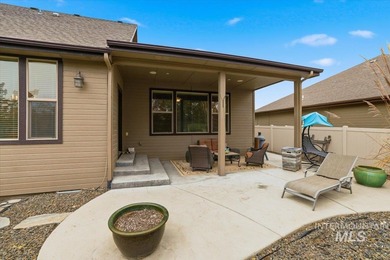 Beautiful Custom Single-Level Home in Highly Desired Carriage on Hunters Point Golf Club in ID - for sale on GolfHomes.com, golf home, golf lot