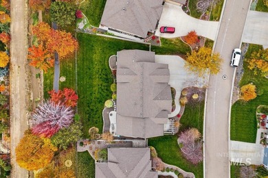 Beautiful Custom Single-Level Home in Highly Desired Carriage on Hunters Point Golf Club in ID - for sale on GolfHomes.com, golf home, golf lot