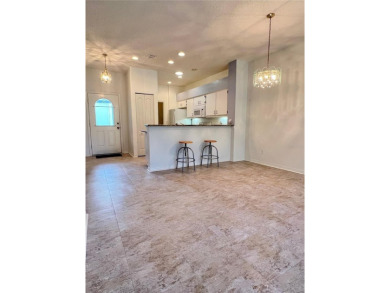 NEW PRICE TO SELL QUICKLY!  Come see this 2/2 villa-style condo on Scepter Golf Club in Florida - for sale on GolfHomes.com, golf home, golf lot