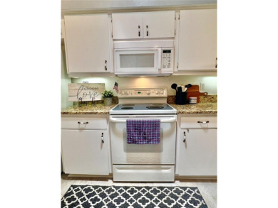 NEW PRICE TO SELL QUICKLY!  Come see this 2/2 villa-style condo on Scepter Golf Club in Florida - for sale on GolfHomes.com, golf home, golf lot