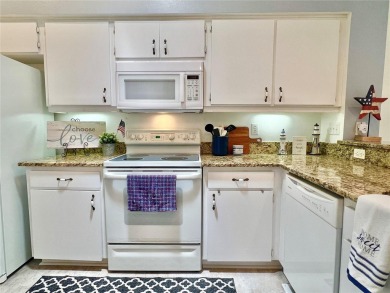 NEW PRICE TO SELL QUICKLY!  Come see this 2/2 villa-style condo on Scepter Golf Club in Florida - for sale on GolfHomes.com, golf home, golf lot