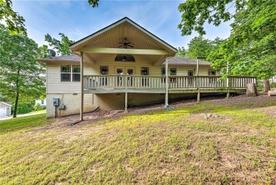 Nature lovers, golfers, and lake enthusiasts -- this is the one on Bella Vista Country Club - Scottsdale in Arkansas - for sale on GolfHomes.com, golf home, golf lot