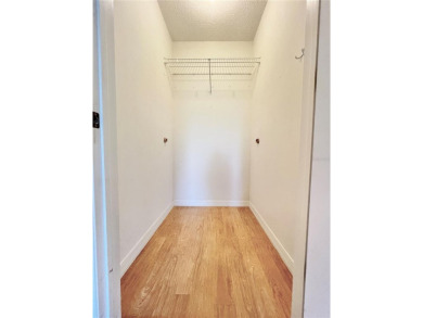NEW PRICE TO SELL QUICKLY!  Come see this 2/2 villa-style condo on Scepter Golf Club in Florida - for sale on GolfHomes.com, golf home, golf lot