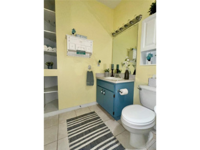 NEW PRICE TO SELL QUICKLY!  Come see this 2/2 villa-style condo on Scepter Golf Club in Florida - for sale on GolfHomes.com, golf home, golf lot