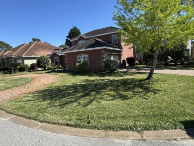 Here is your chance to purchase an affordable home in the gated on Emerald Bay Golf Club in Florida - for sale on GolfHomes.com, golf home, golf lot