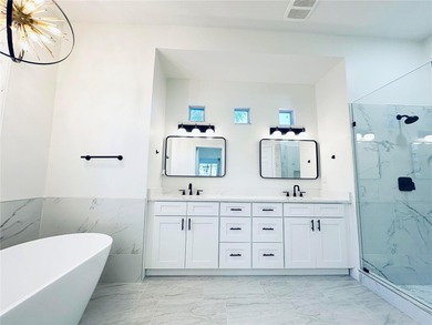 Welcome to this beautifully, fully renovated home, featuring a on Riverwood Golf Club in Florida - for sale on GolfHomes.com, golf home, golf lot