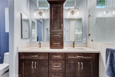 Gorgeous *Newly Remodeled* Home located in Menifee's Premier 55+ on Menifee Lakes Country Club - Lakes in California - for sale on GolfHomes.com, golf home, golf lot