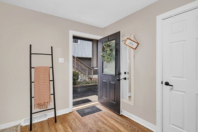 Welcome to 2533 Hickory Road in the highly sought-after Ravisloe on Ravisloe Country Club in Illinois - for sale on GolfHomes.com, golf home, golf lot