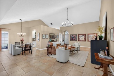 Lovely well maintained home in the heart of West Palm Beach! on Bear Lakes Country Club in Florida - for sale on GolfHomes.com, golf home, golf lot